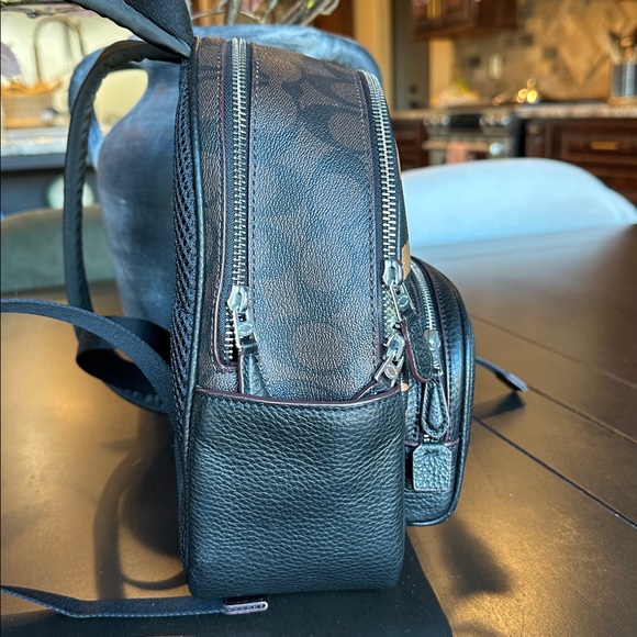 Coach Mini Court Backpack with signature leather leopard print - Picture 2 of 7